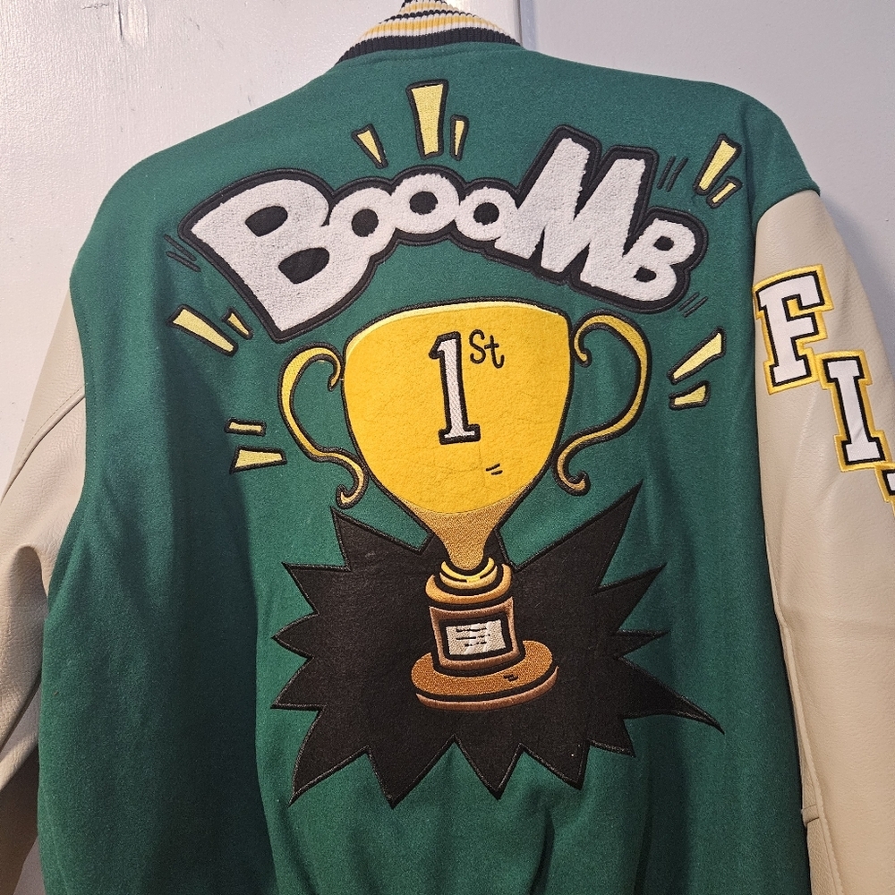 Fashion Nova Winning Team Varsity Jacket Green Tan Black Bomber Coat SIZE MEDIUM - Picture 4 of 6